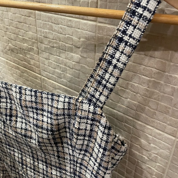 Abercrombie Tweed Dress - Picture 5 of 6
